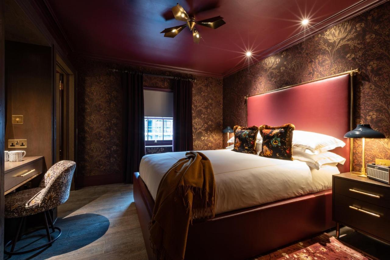 Sun Street Hotel Shoreditch Лондон Екстериор снимка A bedroom at The Ivy Collection